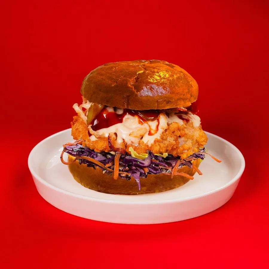 Бургер с хрустящей курицей 